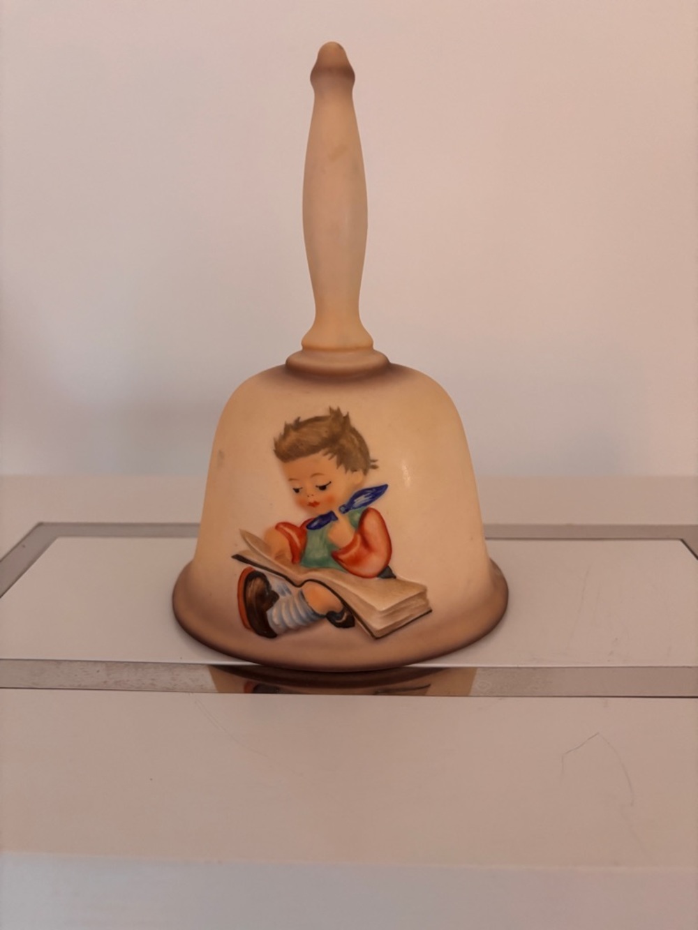 1980 Goebel Hummel Commorative Bell to Ring in a New Decade - Picture 2 of 3